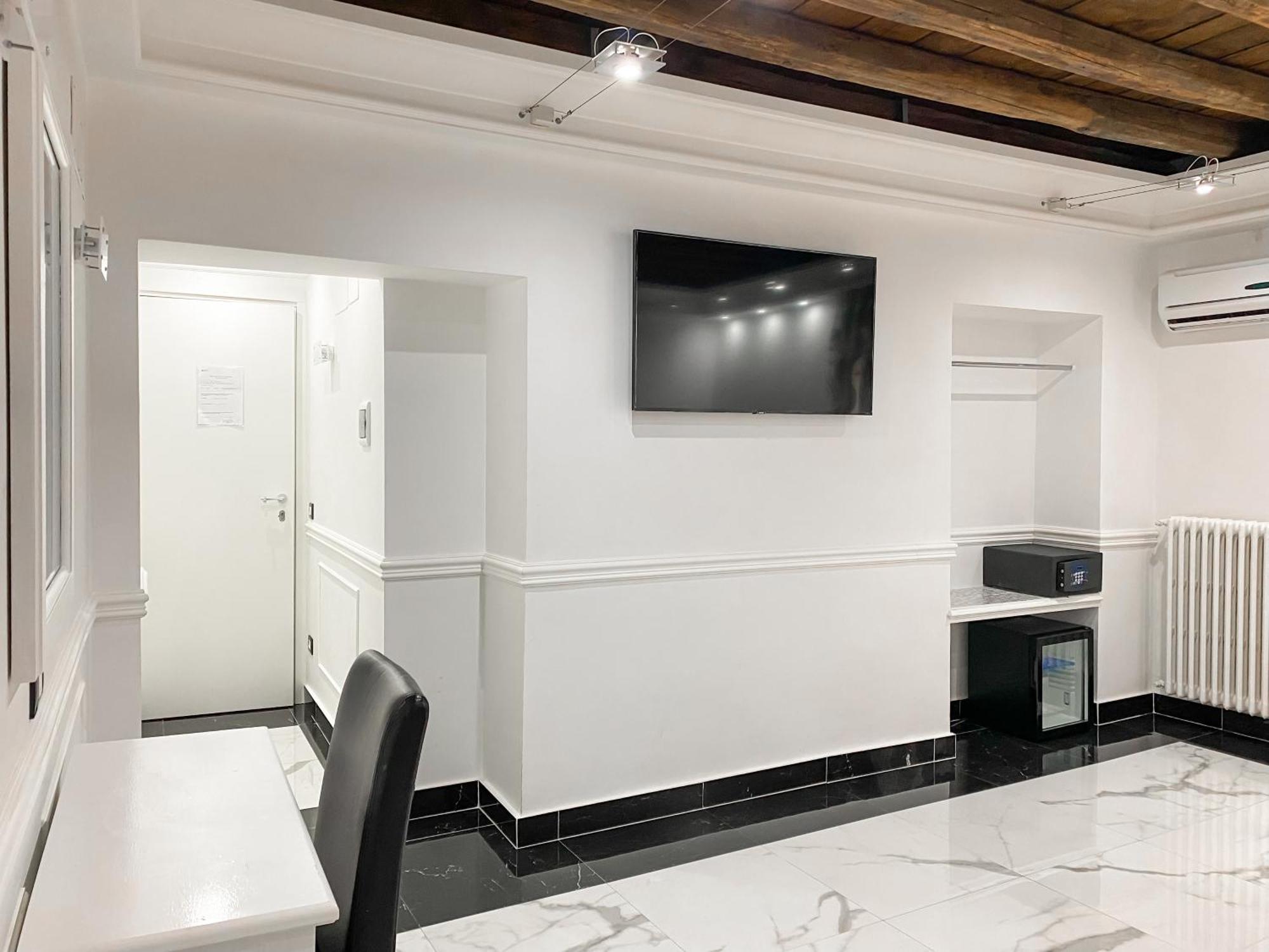 Hotel Relais Parlamento à Rome Extérieur photo