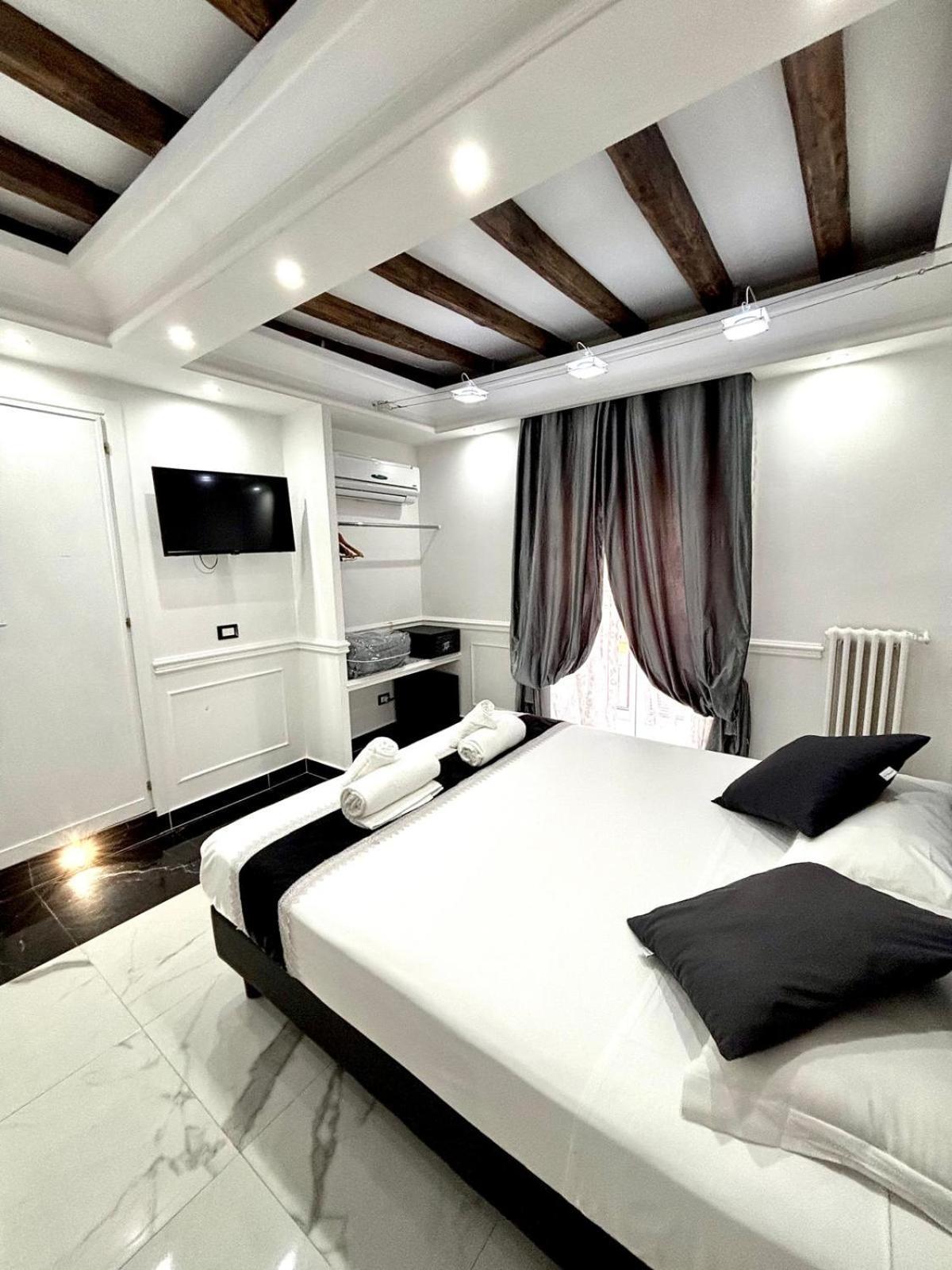 Hotel Relais Parlamento à Rome Extérieur photo