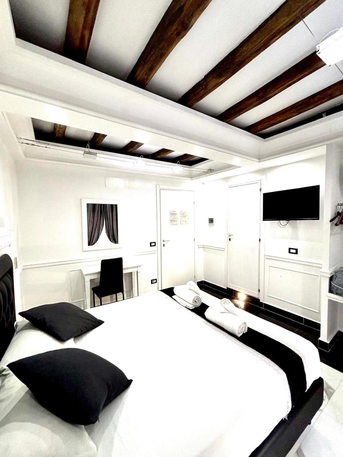 Hotel Relais Parlamento à Rome Extérieur photo